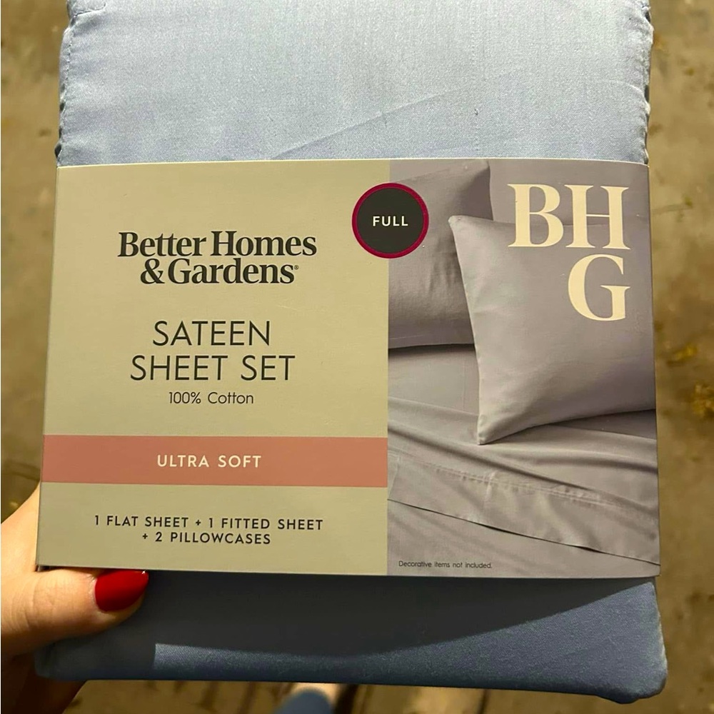 Better Home & Gardens Ultra Soft Saten full size sheet